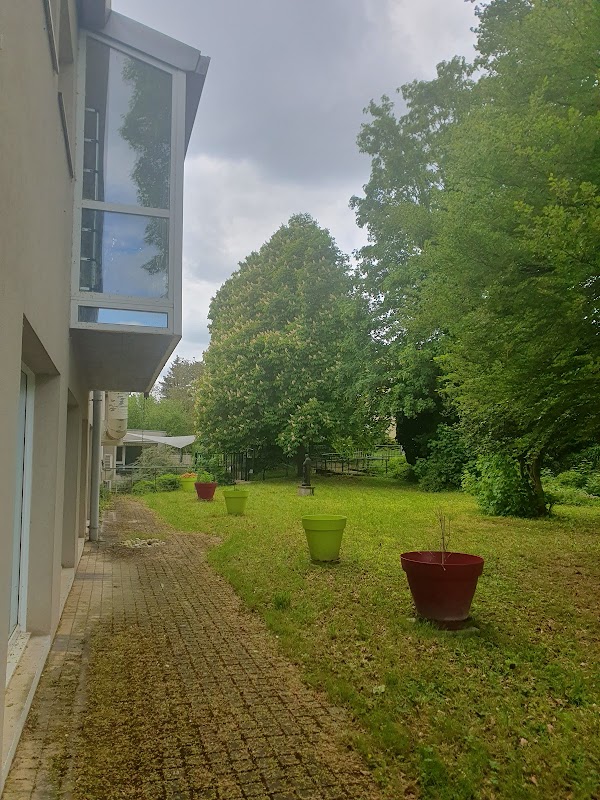 EHPAD Les Marronniers de Dompaire - Photo 5 sur 5 - Environnement et extérieurs