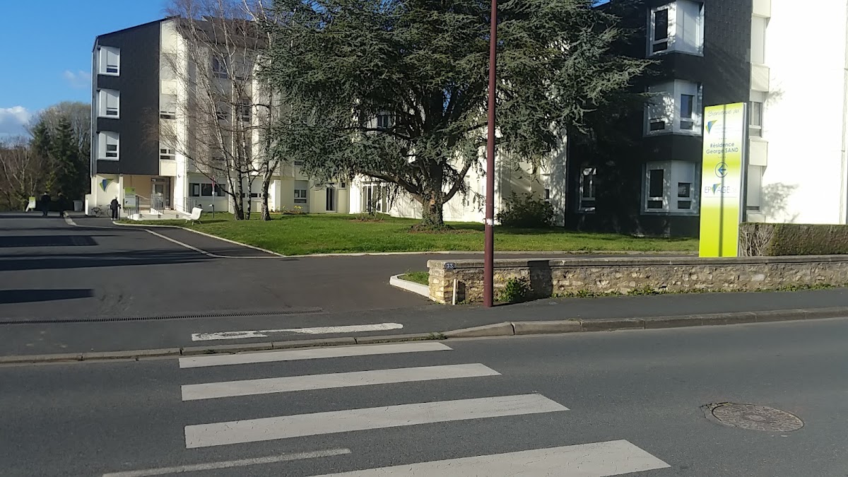 EHPAD George Sand - Photo 5 sur 5 - Environnement et extérieurs