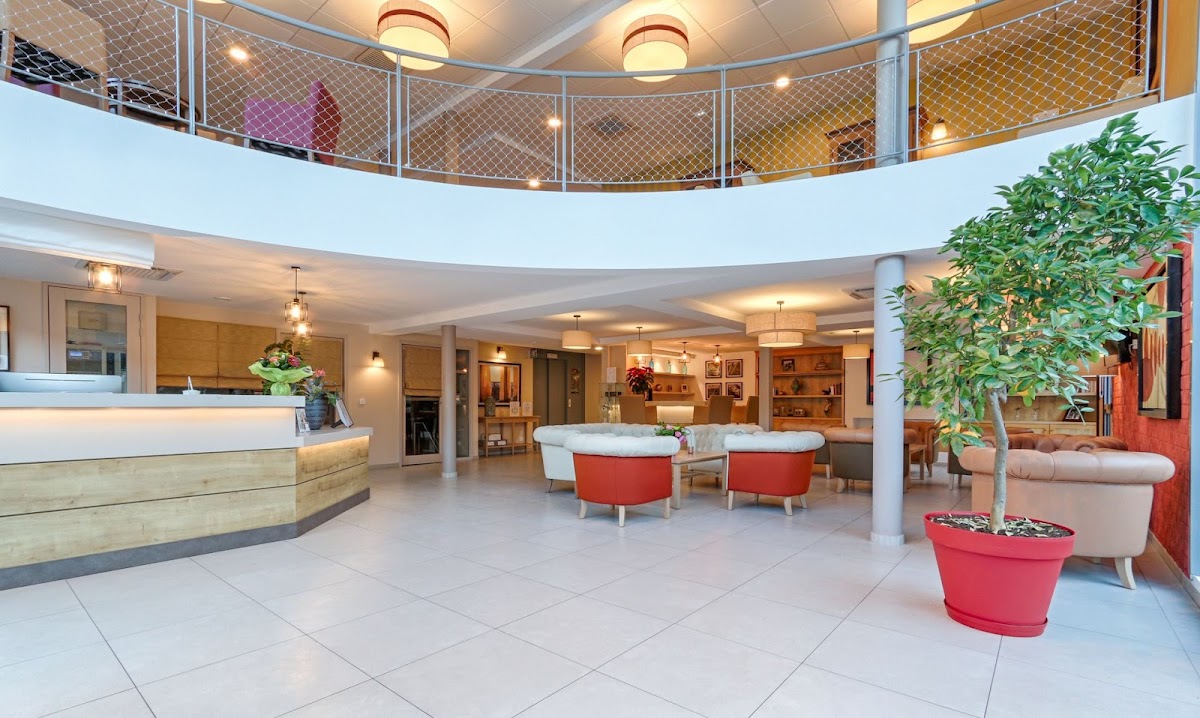 Maison de famille Bastide-Guirans - Photo 2 sur 5 - Intérieur et espaces communs