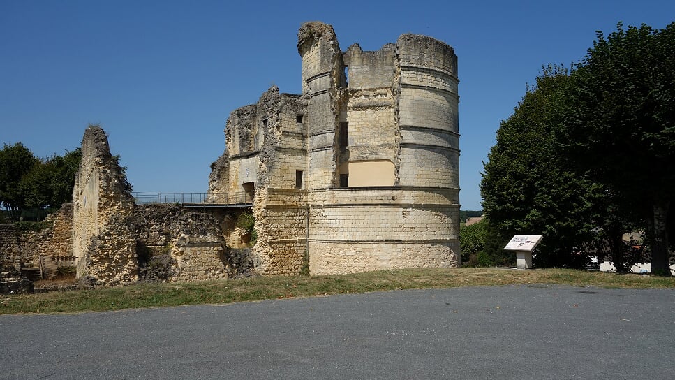 EHPAD de Montguyon - Photo 2 sur 5 - Intérieur et espaces communs
