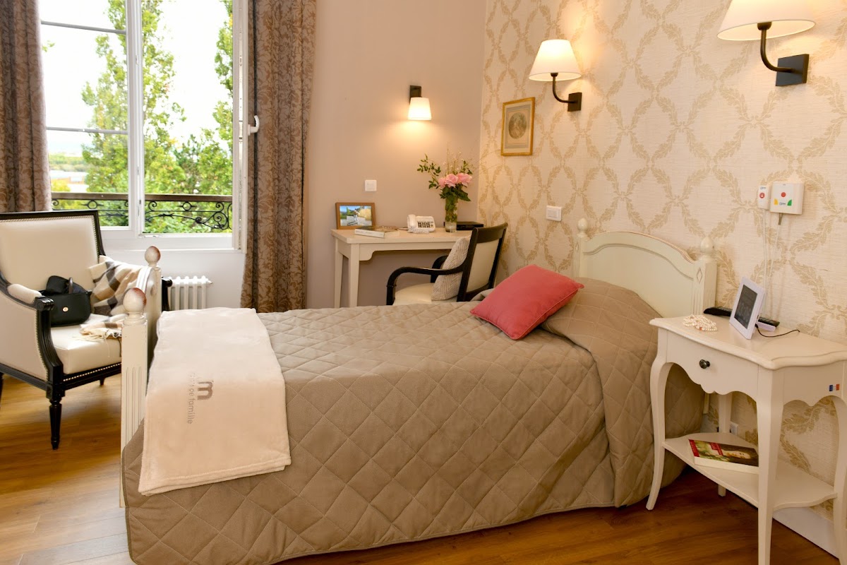 EHPAD Château de Chambourcy - Photo 5 sur 5 - Environnement et extérieurs