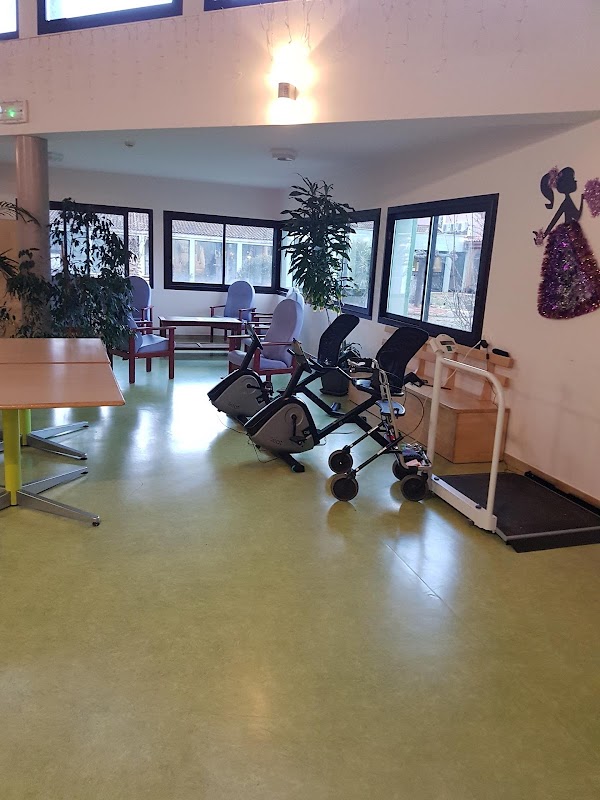 EHPAD Les Capucines - Photo 3 sur 5 - Chambres et hébergement