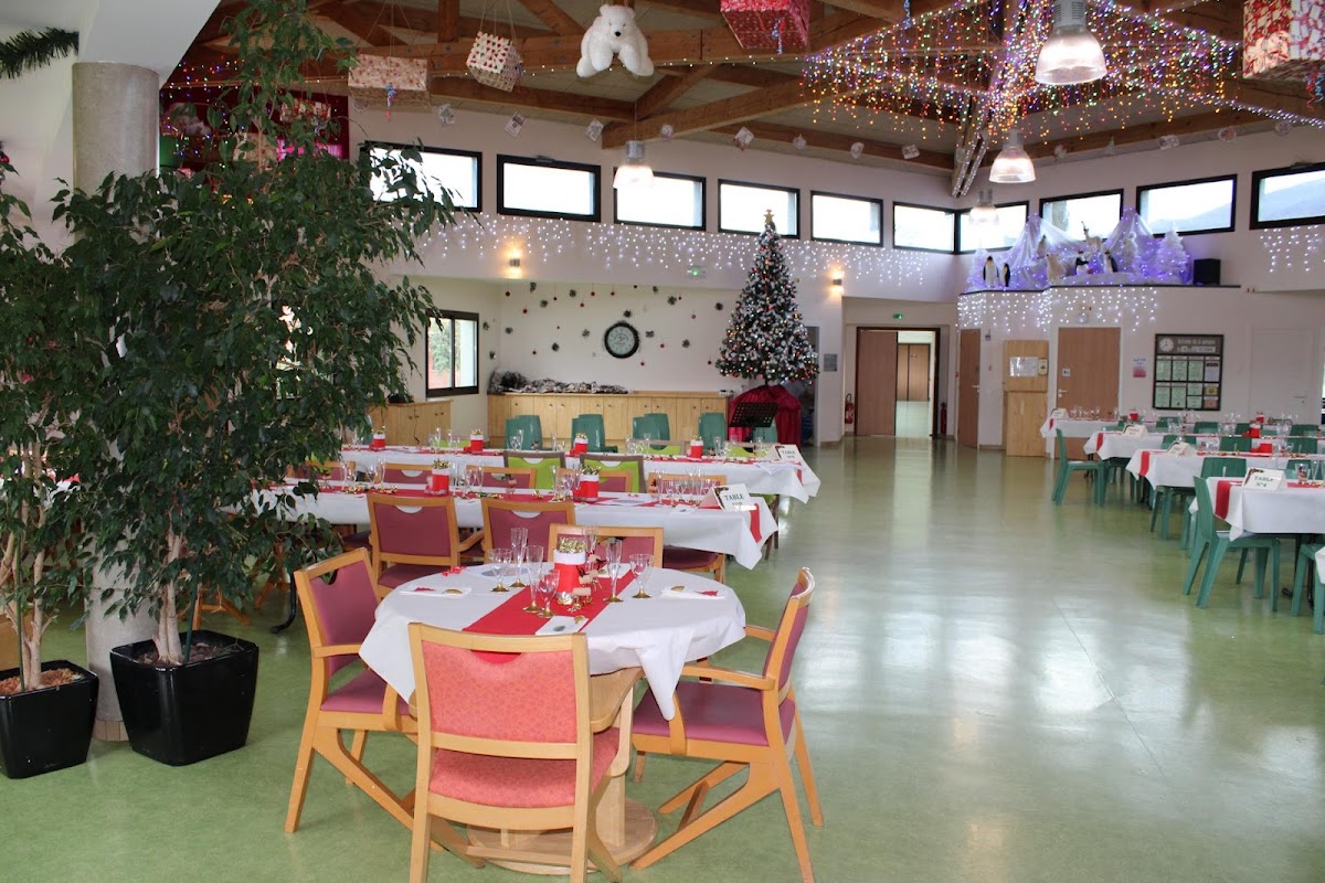 EHPAD Les Capucines - Photo 2 sur 5 - Intérieur et espaces communs