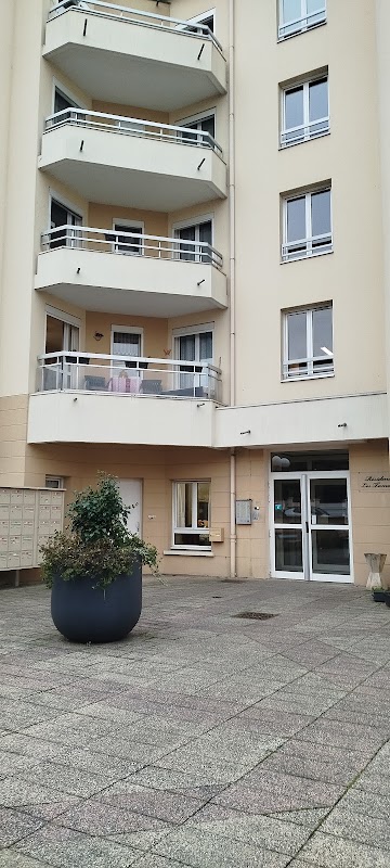 Résidence autonomie Les Tamaris - Photo 2 sur 2 - Intérieur et espaces communs