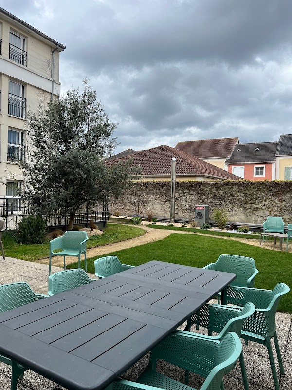 La Maison de l'Eglantier - Photo 3 sur 5 - Chambres et hébergement