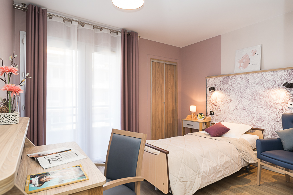 EHPAD Korian Résidence Saint-Charles - Photo 3 sur 5 - Chambres et hébergement