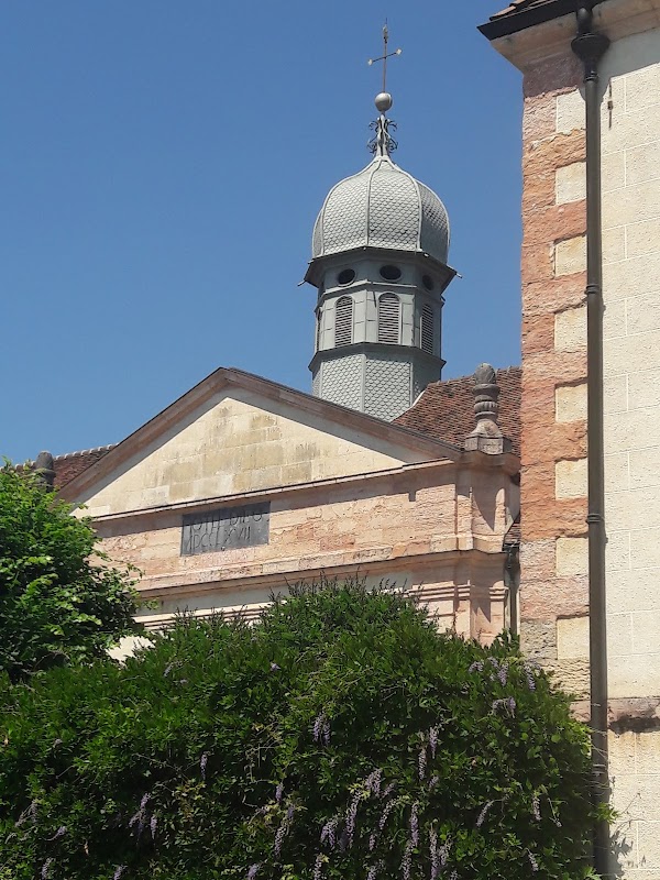 EHPAD Pernet du Centre hospitalier de Louhans - Photo 5 sur 5 - Environnement et extérieurs
