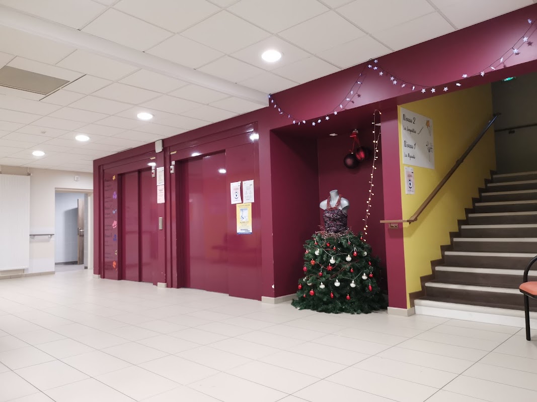 EHPAD Les Jardins du Lac - Photo 2 sur 5 - Intérieur et espaces communs