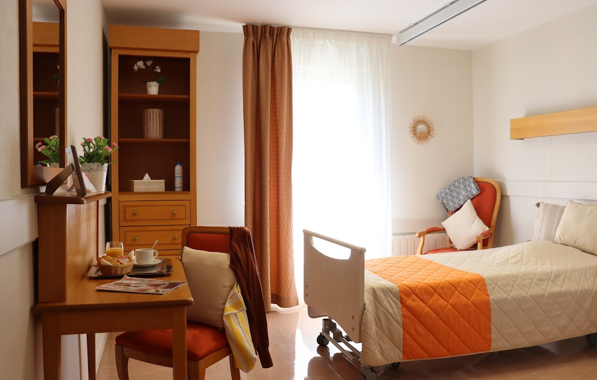 SAS Sergent Berthet - Photo 2 sur 5 - Intérieur et espaces communs