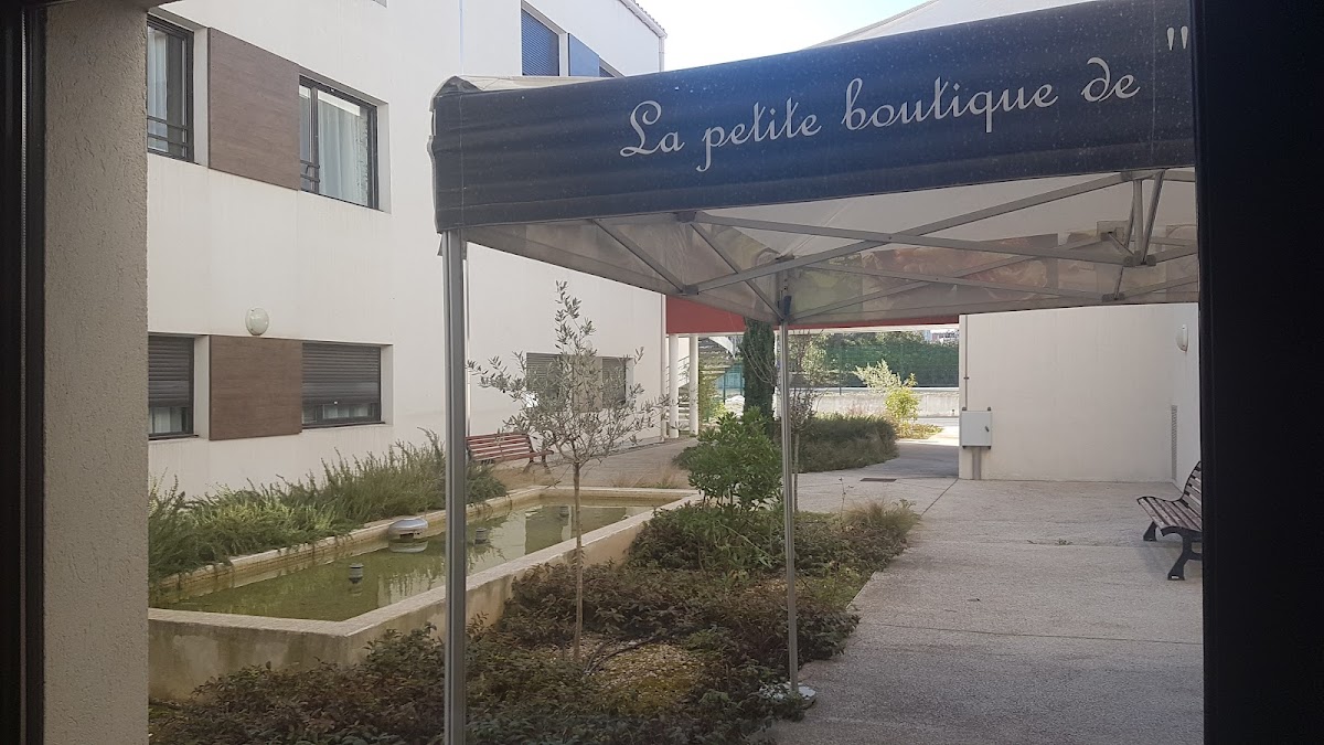 EHPAD Pierre Laroque - Photo 3 sur 5 - Chambres et hébergement