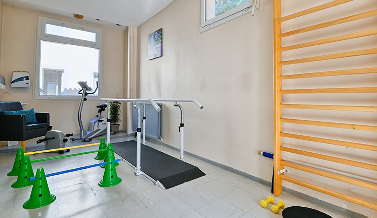 EHPAD Castel Roseraie - Photo 5 sur 5 - Environnement et extérieurs