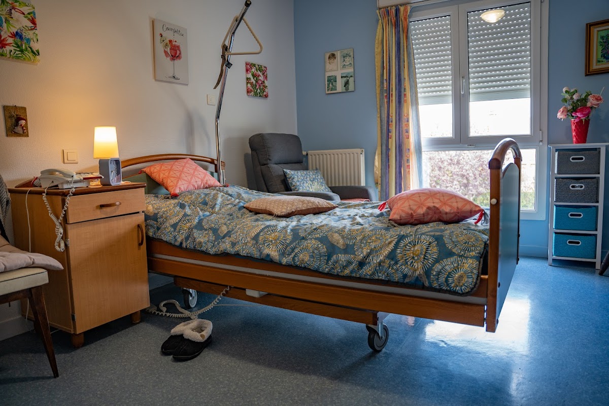 EHPAD Résidence de la Pepinière - Photo 2 sur 5 - Intérieur et espaces communs