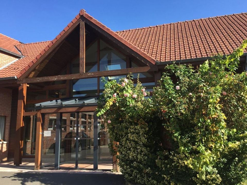 EHPAD Weppes - Hébergement temporaire - Photo 3 sur 5 - Chambres et hébergement