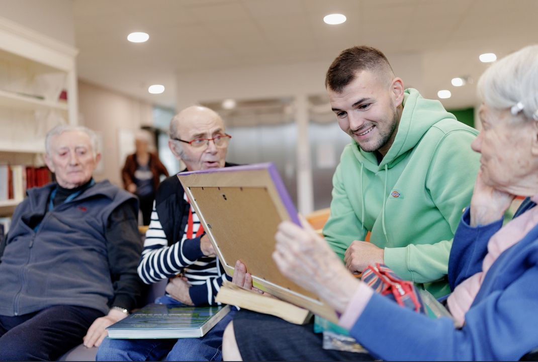 EHPAD Weppes - Hébergement temporaire - Photo 4 sur 5 - Espaces de vie