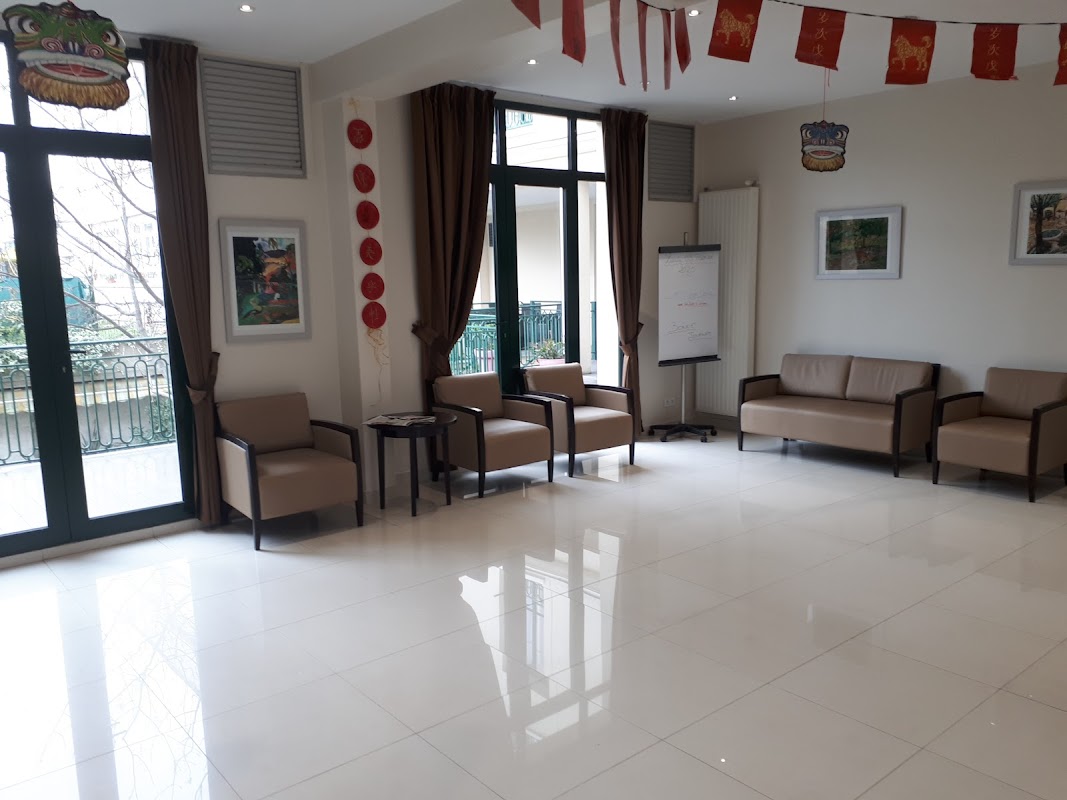 EHPAD La Tour d'Auvergne - Photo 5 sur 5 - Environnement et extérieurs