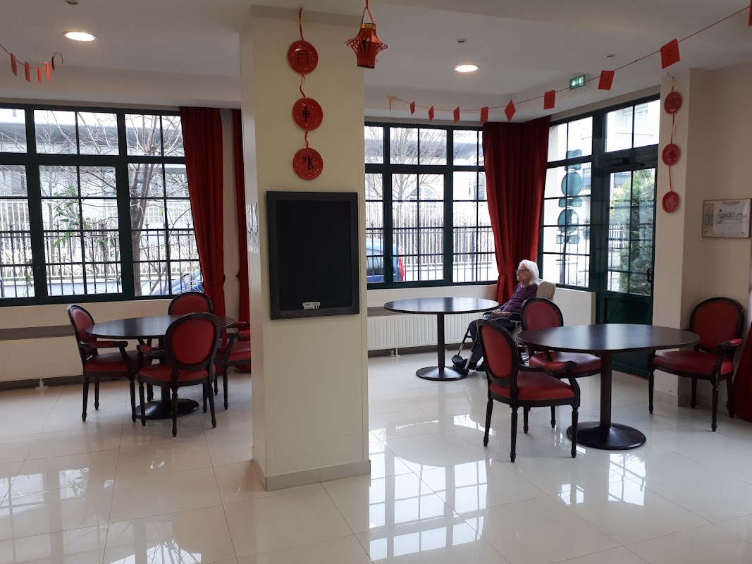 EHPAD La Tour d'Auvergne - Photo 2 sur 5 - Intérieur et espaces communs