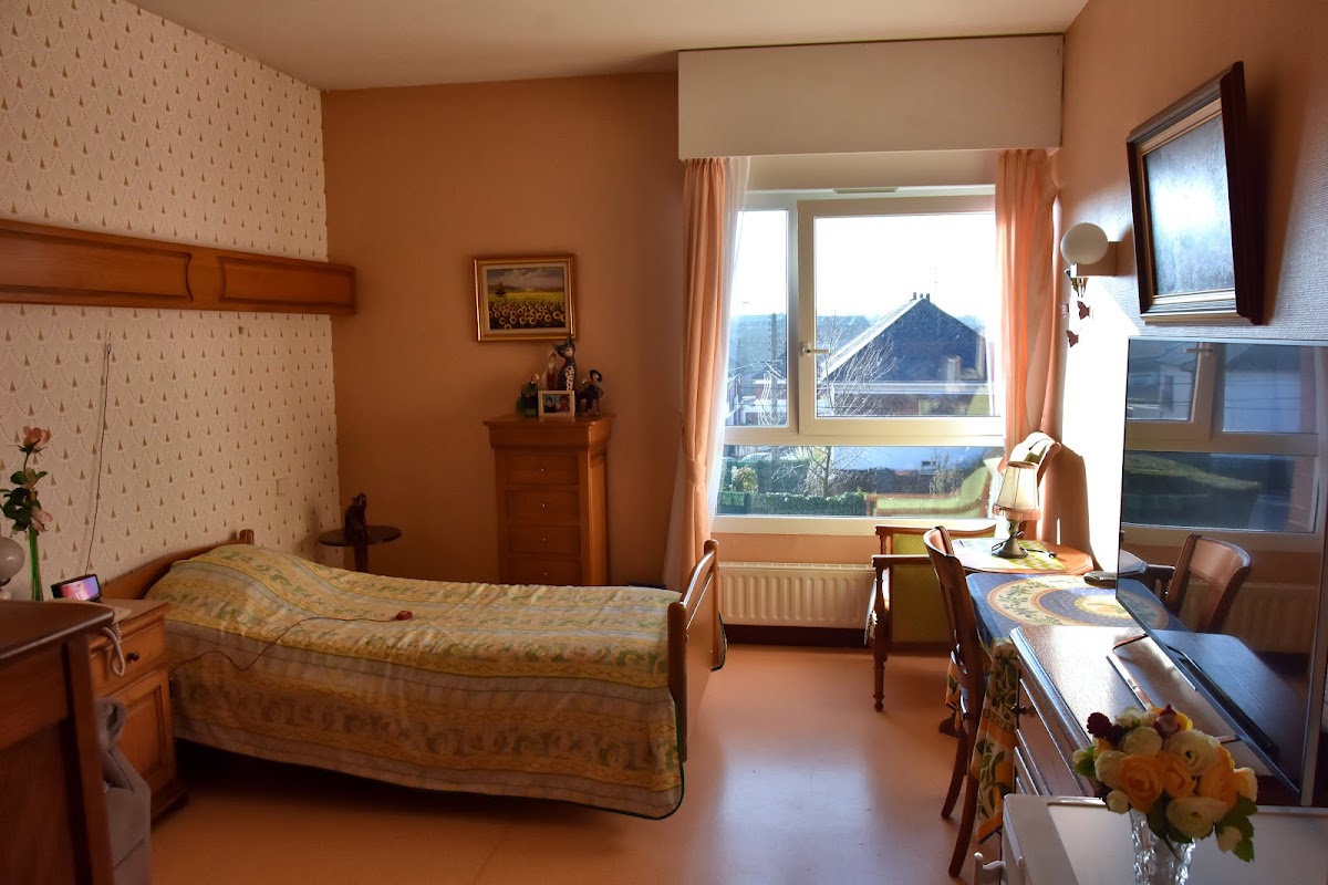 EHPAD Les Magnolias - Photo 2 sur 5 - Intérieur et espaces communs