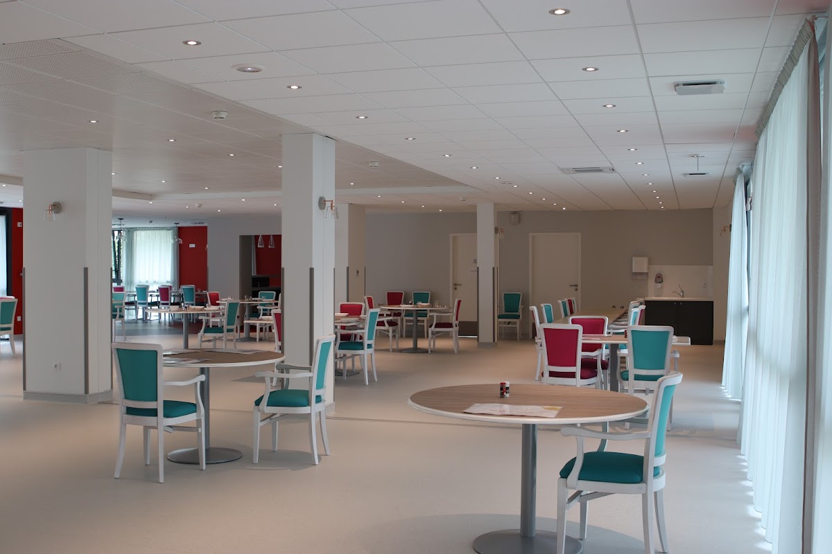 EHPAD Floréal - Photo 2 sur 5 - Intérieur et espaces communs