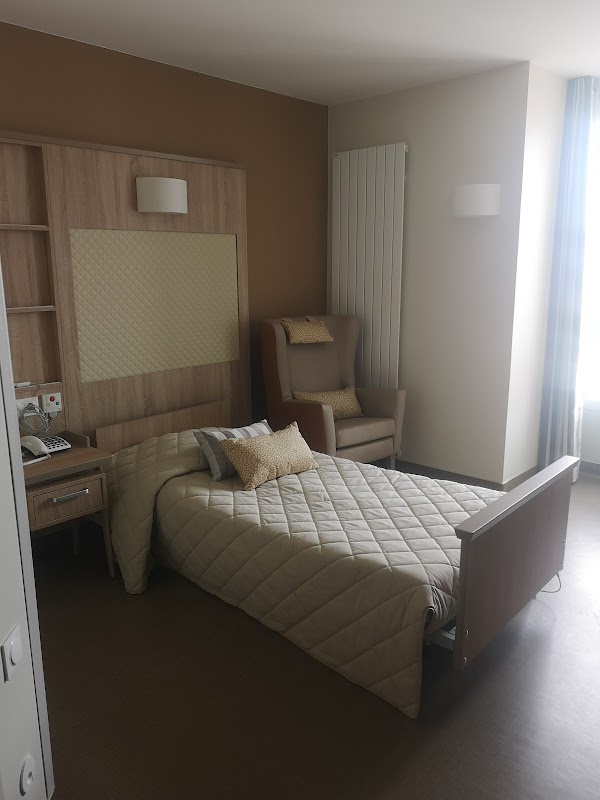 EHPAD Orpea Hirson - Photo 2 sur 5 - Intérieur et espaces communs