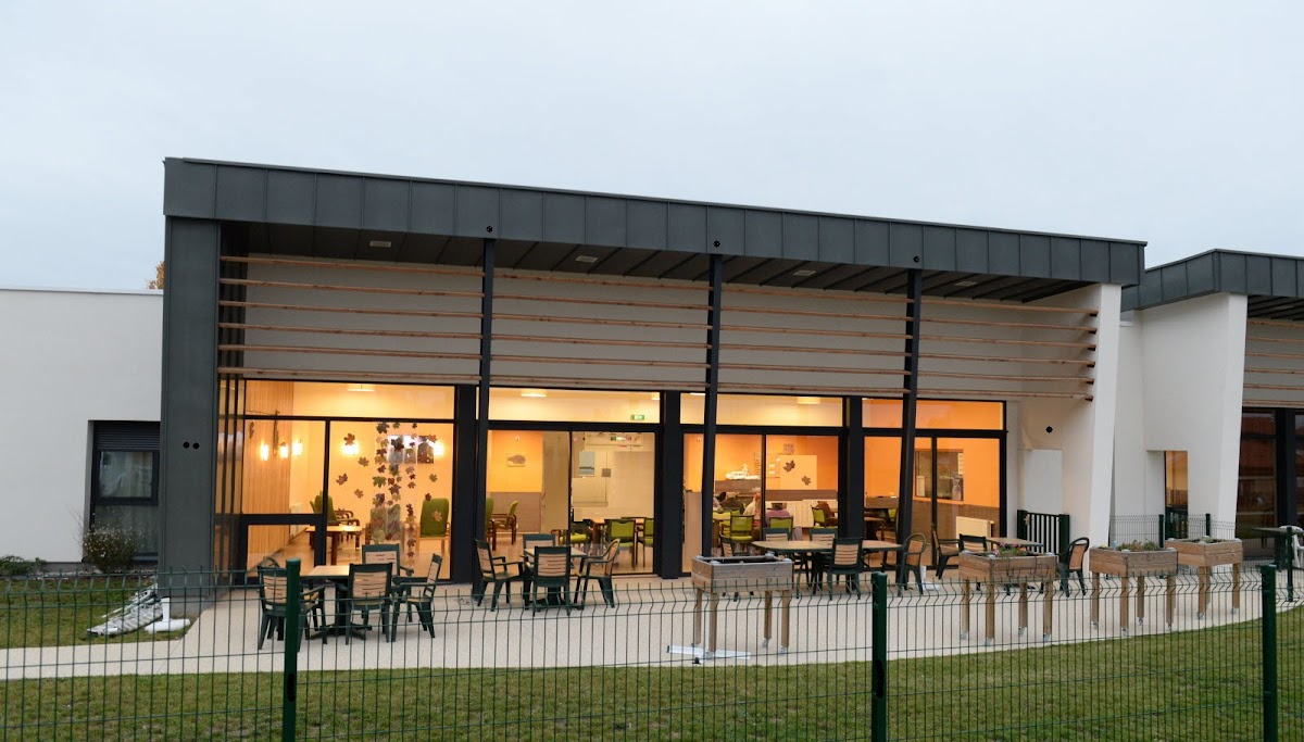 EHPAD - Photo 2 sur 4 - Intérieur et espaces communs