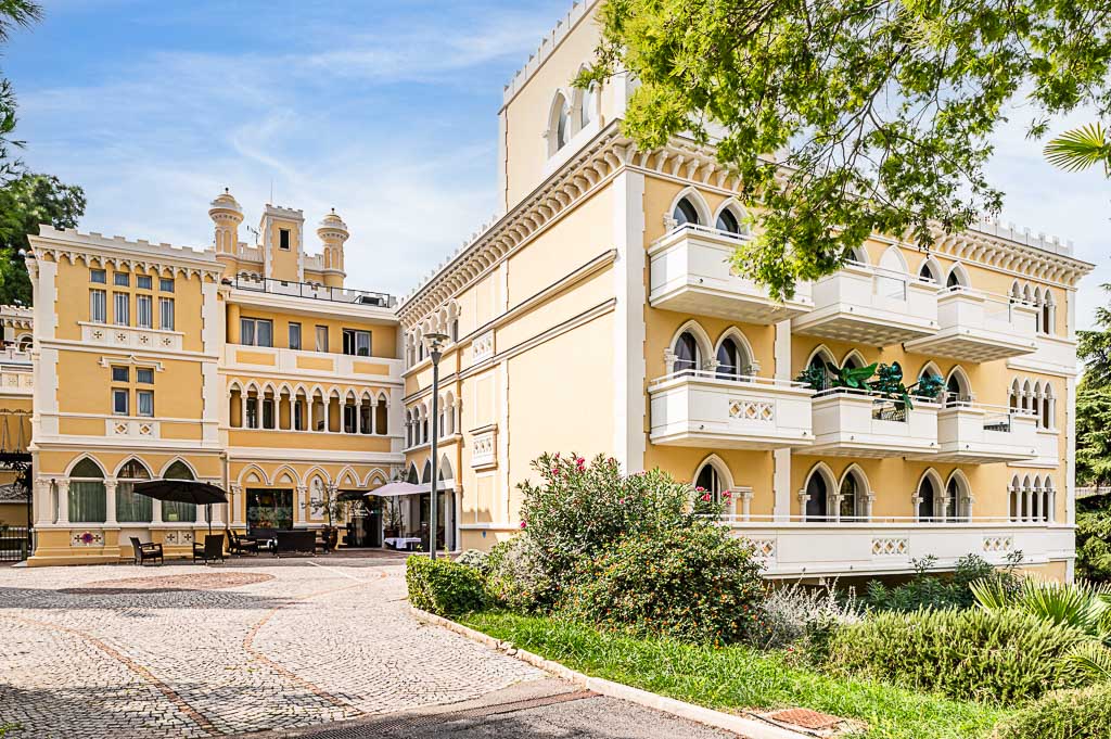 EHPAD Korian Le château des Ollières