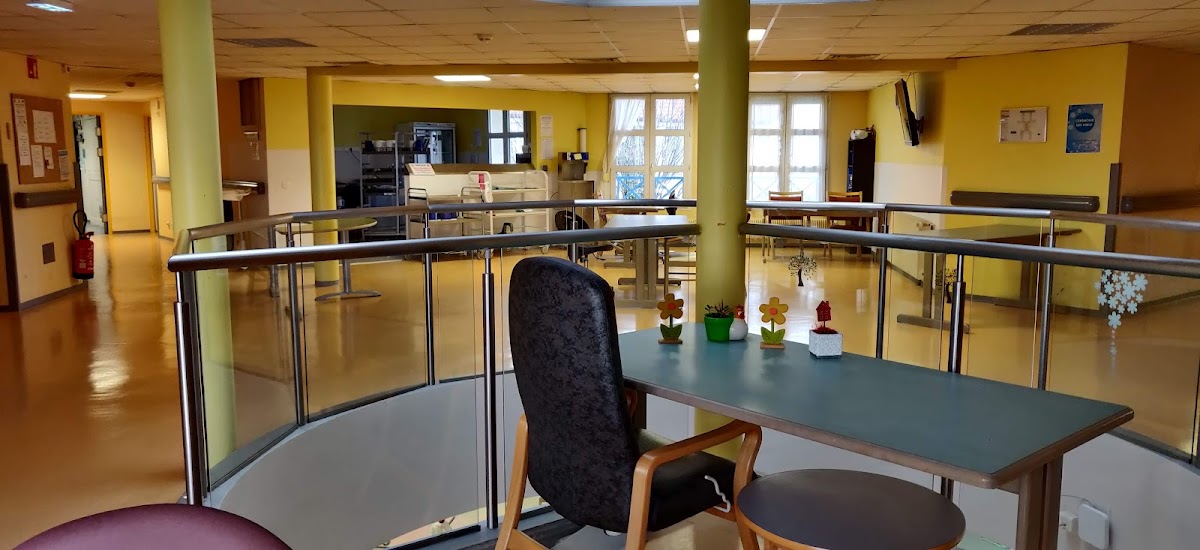 USLD du Centre hospitalier du Pays de Gex - Photo 4 sur 5 - Espaces de vie