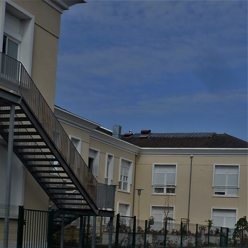 Photo de EHPAD Résidence Germaine Tillion, EHPAD à MONTCEAU LES MINES