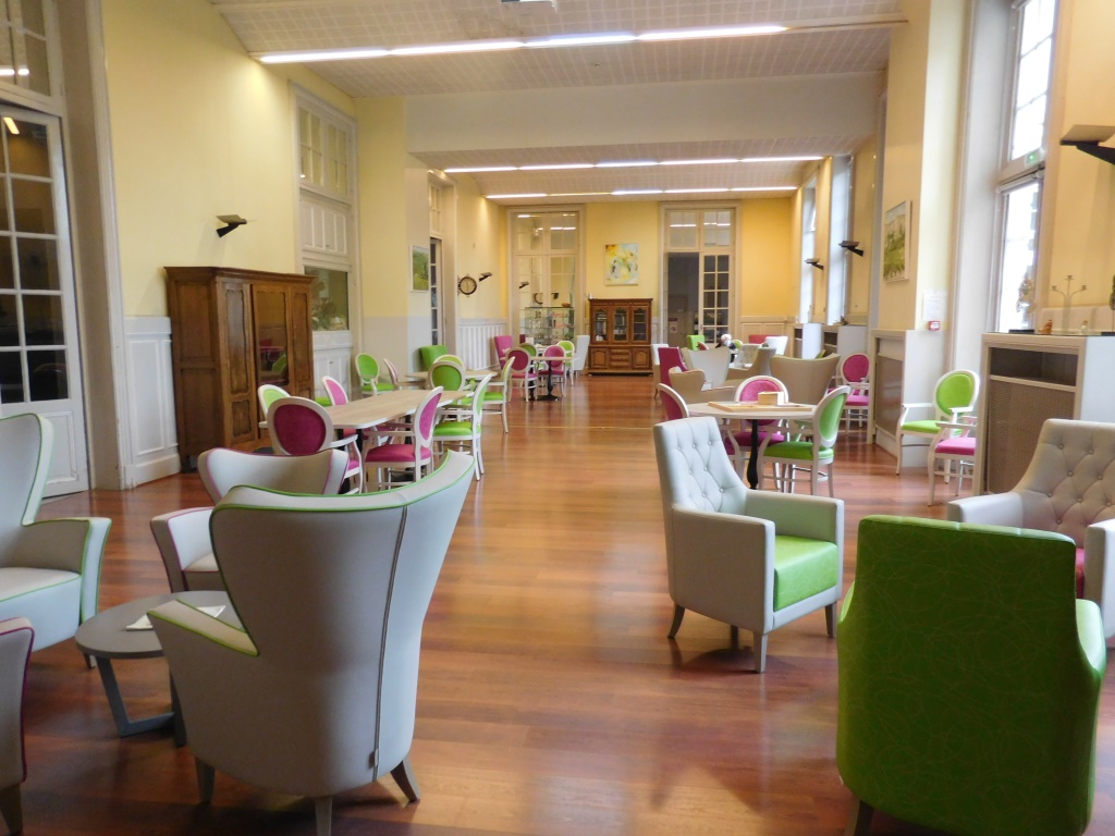 EHPAD Les Verdaines - Photo 2 sur 5 - Intérieur et espaces communs