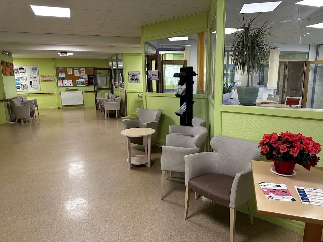 EHPAD Les Châtaigniers Les Fresnes - Photo 2 sur 5 - Intérieur et espaces communs