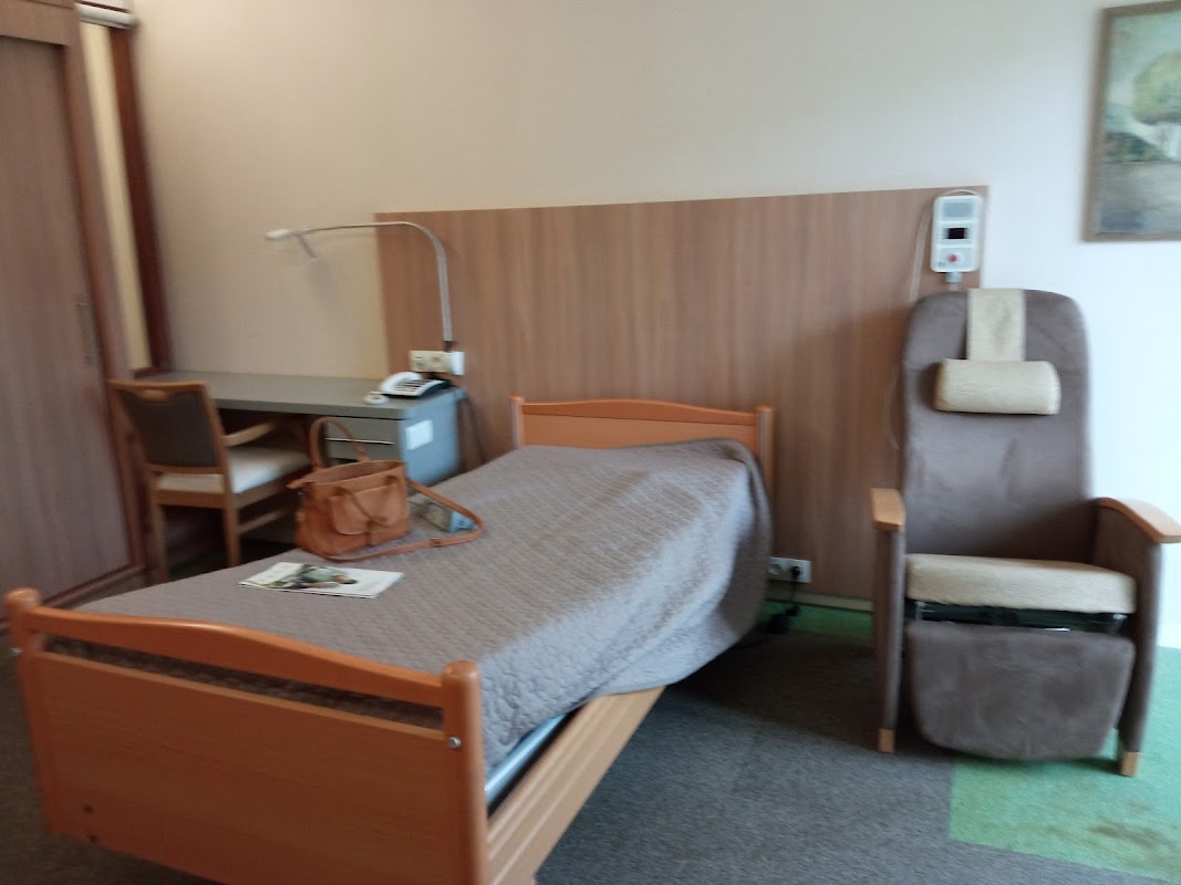 EHPAD d'Harcourt - Photo 2 sur 5 - Intérieur et espaces communs