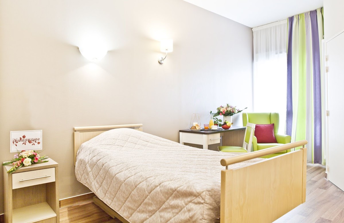 Maison de retraite Le marronnier - Photo 2 sur 5 - Intérieur et espaces communs