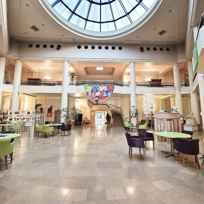 USLD Résidence Émile Pélicand - Photo 2 sur 3 - Intérieur et espaces communs