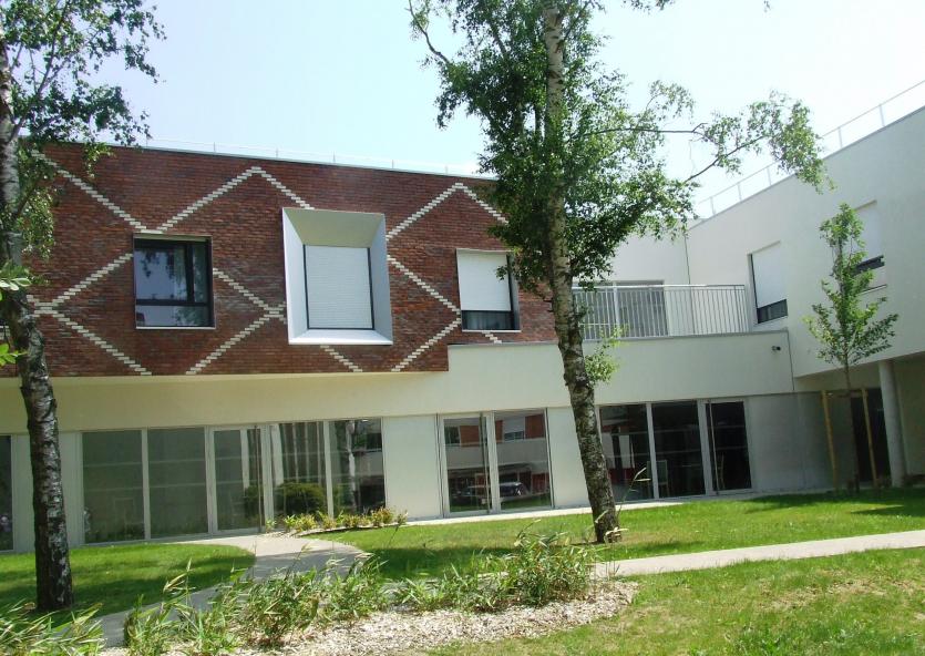 EHPAD - Résidence Somania - Photo 2 sur 3 - Intérieur et espaces communs