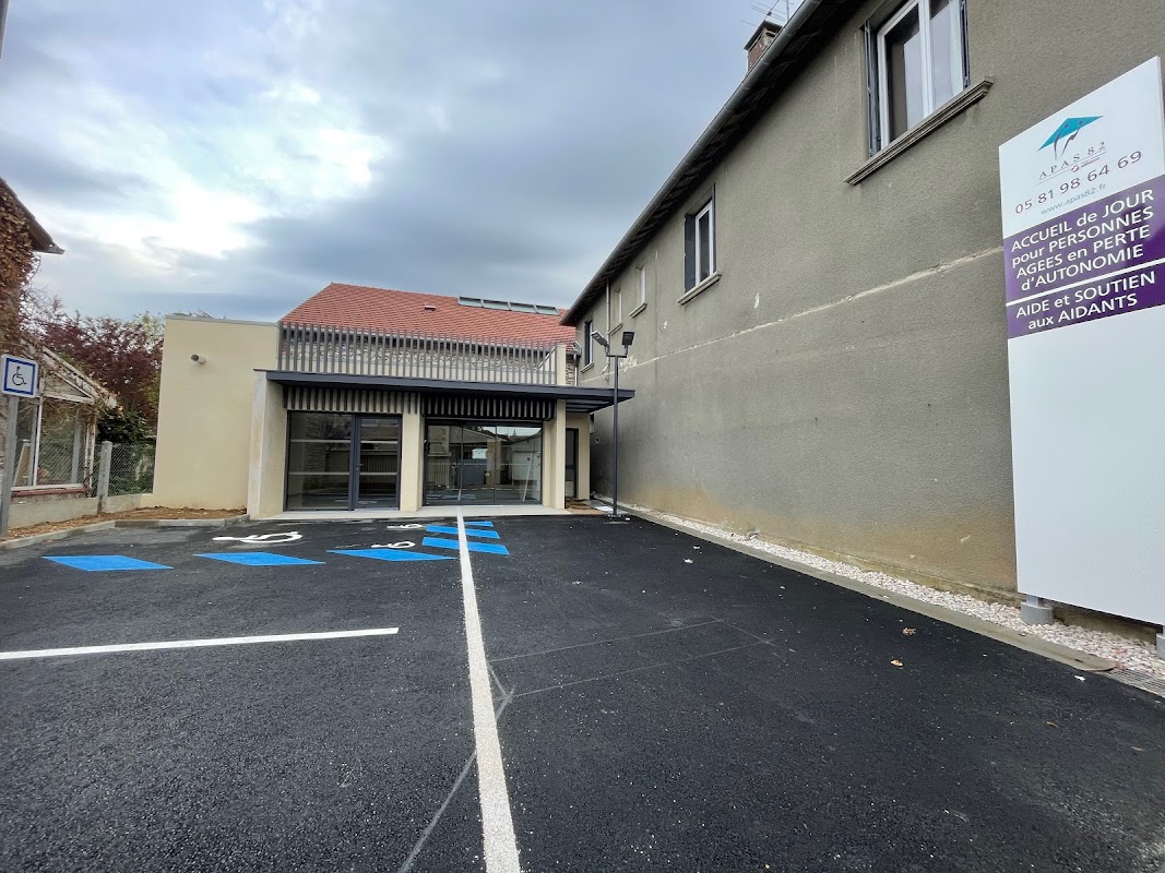 APAS 82 Antenne de Caussade - Photo 5 sur 5 - Environnement et extérieurs