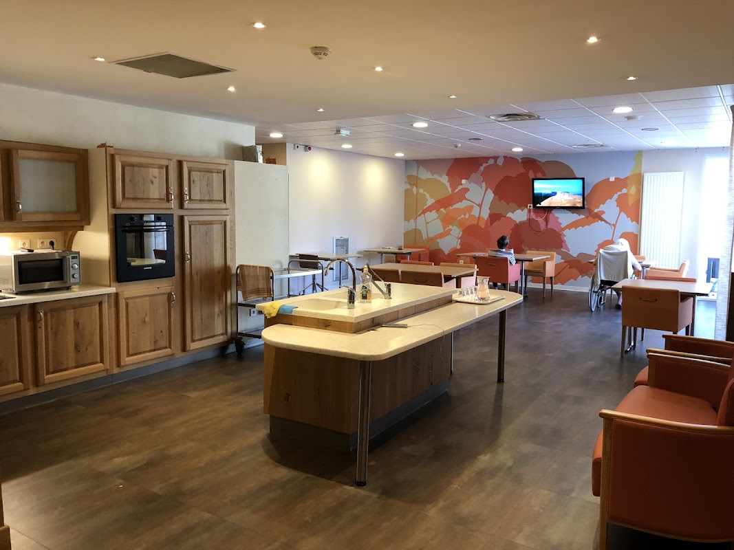 EHPAD Sainte-Geneviève - Photo 3 sur 5 - Chambres et hébergement