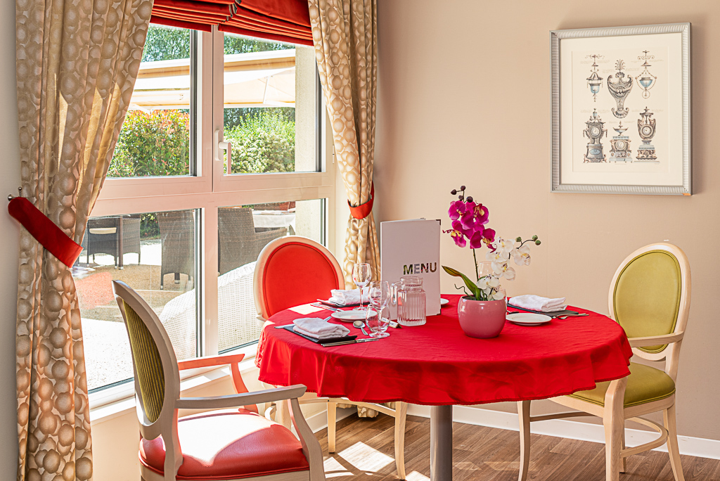 EHPAD Korian Villa du Chêne d'Or - Photo 5 sur 5 - Environnement et extérieurs