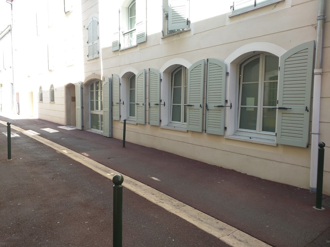 EHPAD AGIR CASTRES - Photo 2 sur 5 - Intérieur et espaces communs