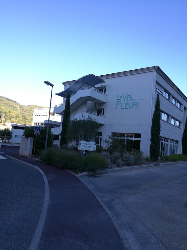 EHPAD Le Val Fleuri - Photo 2 sur 2 - Intérieur et espaces communs