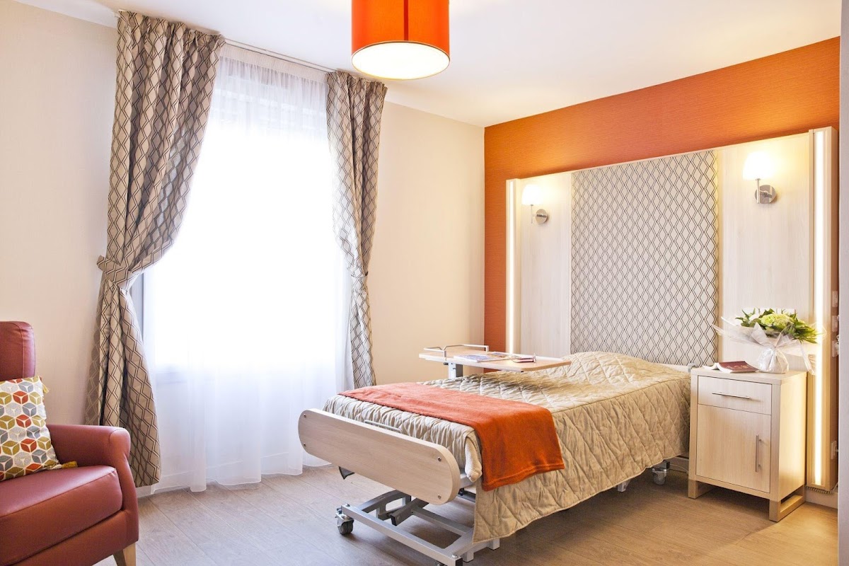 EHPAD Résidence Charles d'Orléans - Photo 2 sur 5 - Intérieur et espaces communs