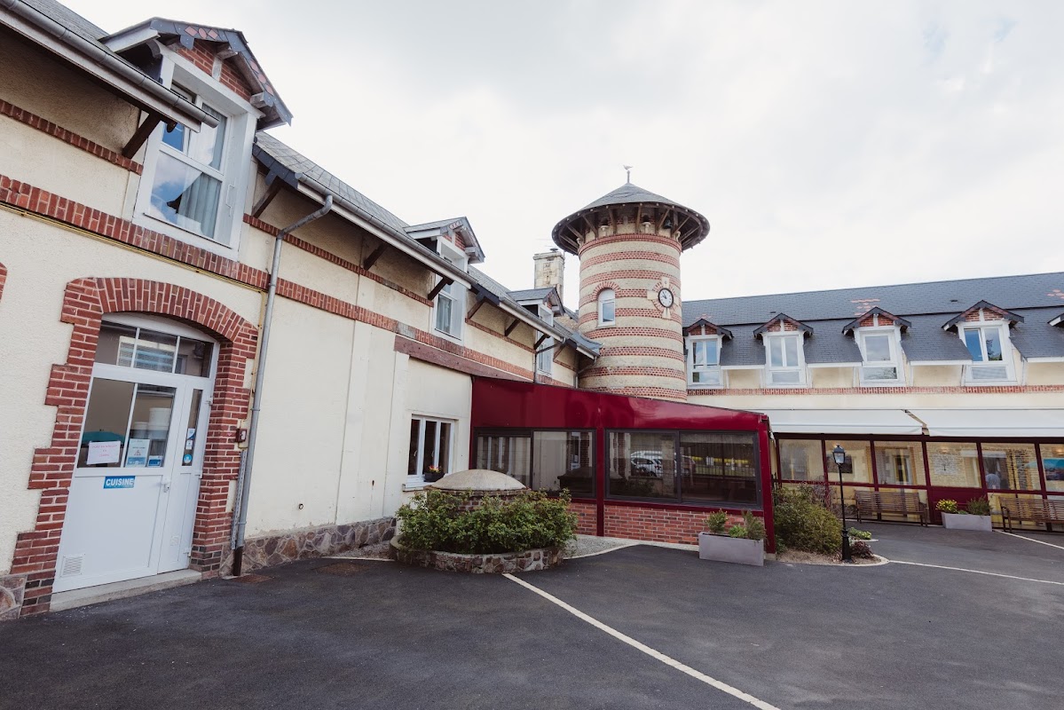 Photo de EHPAD Les Opalines, EHPAD à LES MOUTIERS EN CINGLAIS