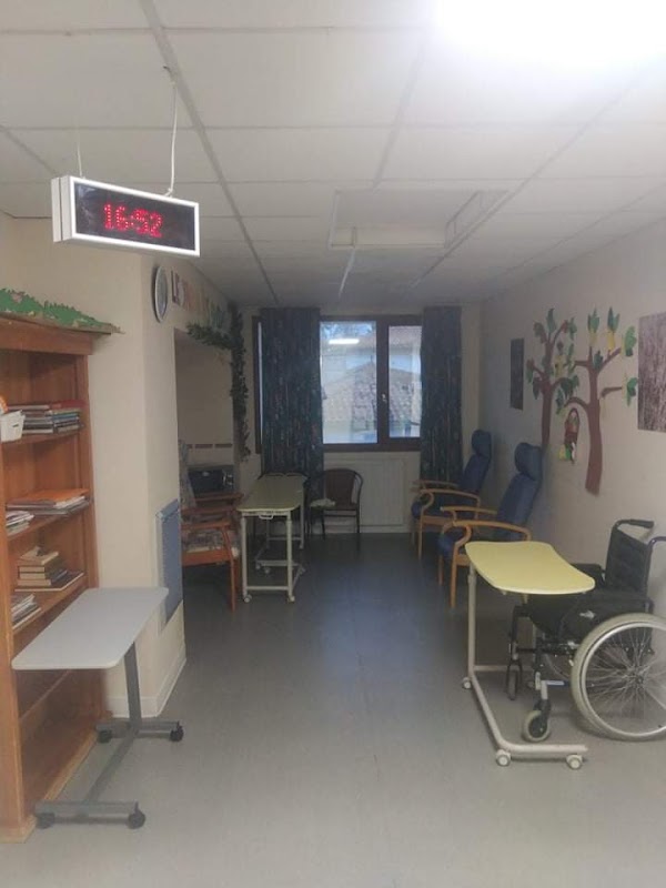 EHPAD Fondation Saint-Sever - Photo 3 sur 5 - Chambres et hébergement