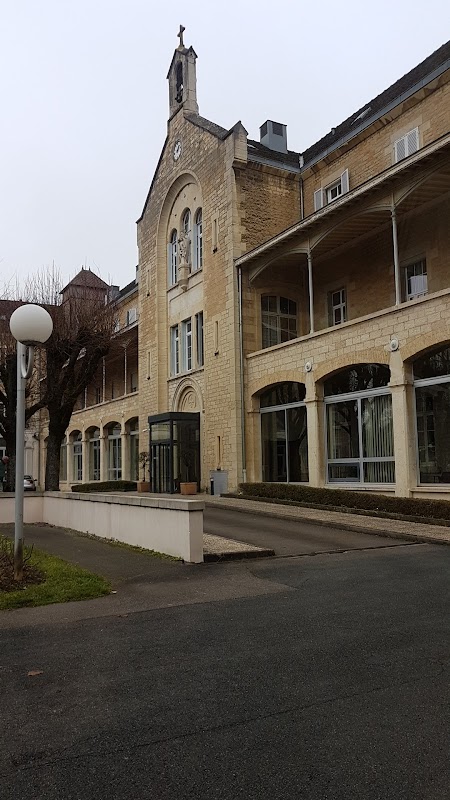 EHPAD la résidence Jeanne - Photo 3 sur 5 - Chambres et hébergement