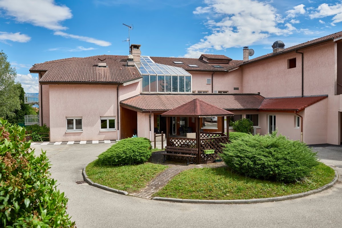 Maison de retraite les Cyclamens Challex - Photo 5 sur 5 - Environnement et extérieurs