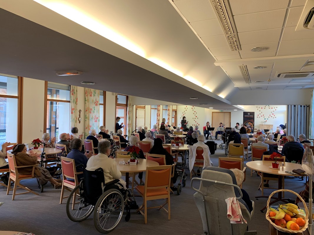 EHPAD Euphrasie Pelletier - Photo 5 sur 5 - Environnement et extérieurs