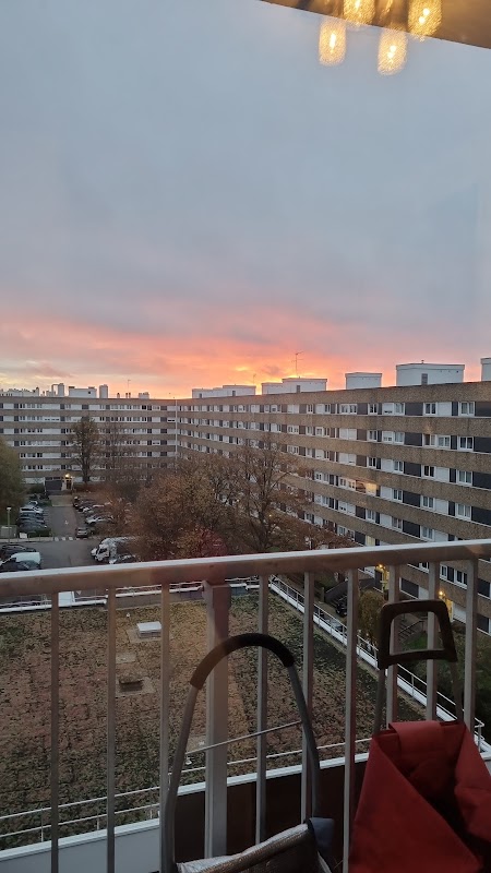 Photo de Résidence Voltaire, Résidence autonomie à LES LILAS