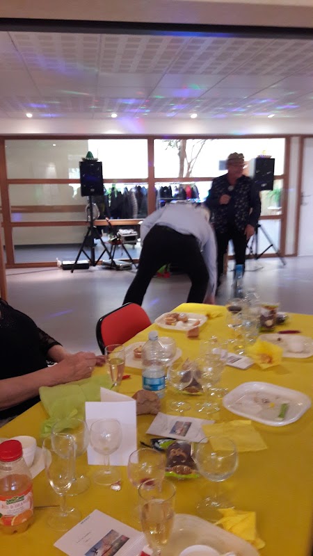 Foyer des personnes âgées Les fougères - Photo 2 sur 3 - Intérieur et espaces communs