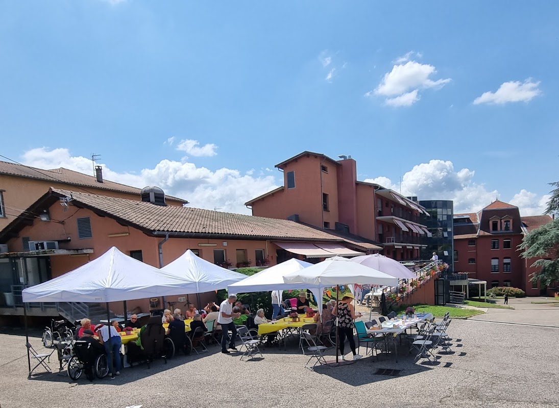 EHPAD Le grand cèdre