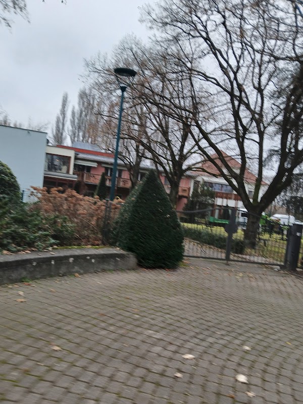 EHPAD Résidence Blanche de Castille - Photo 3 sur 4 - Chambres et hébergement