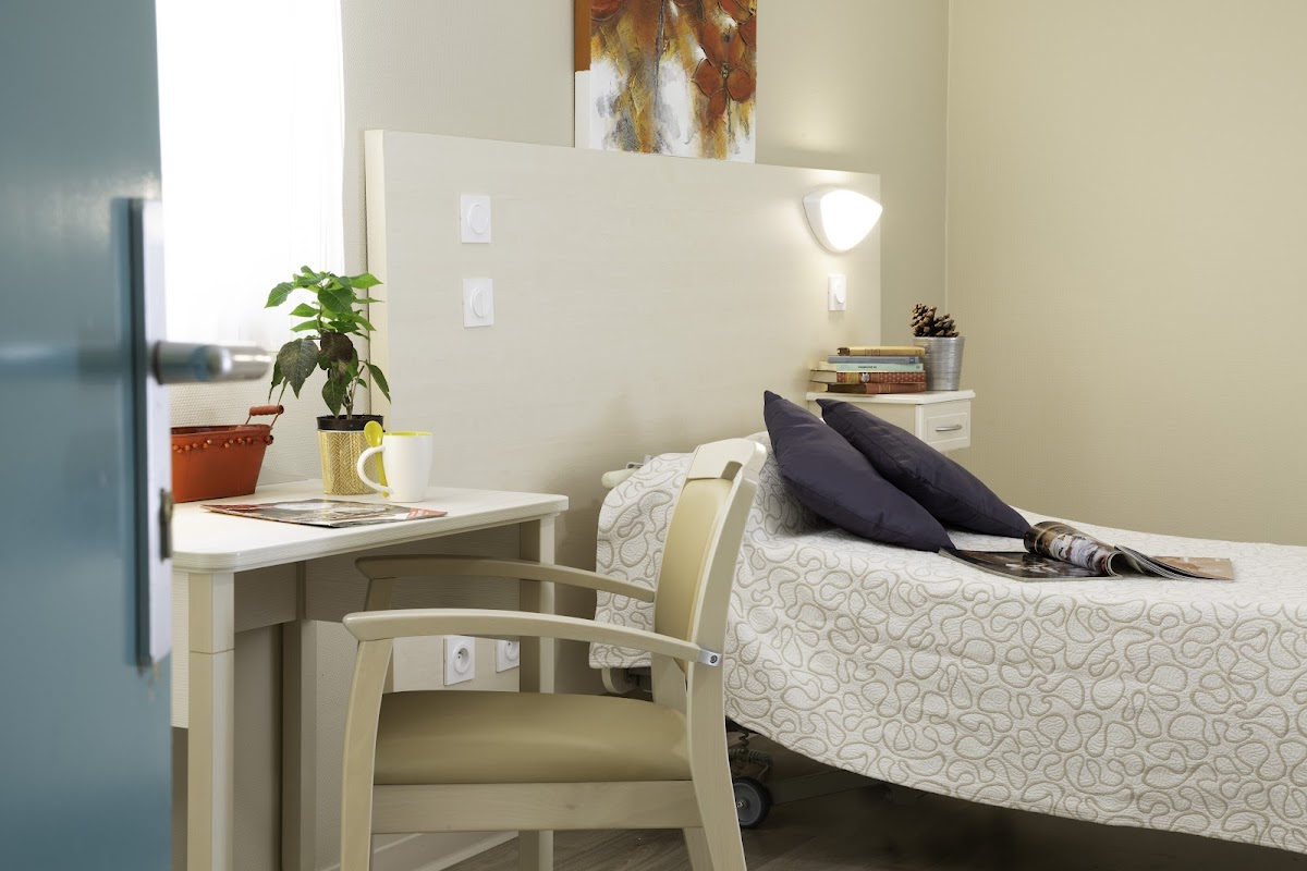 EHPAD Le Grand Marquisat - Photo 2 sur 5 - Intérieur et espaces communs