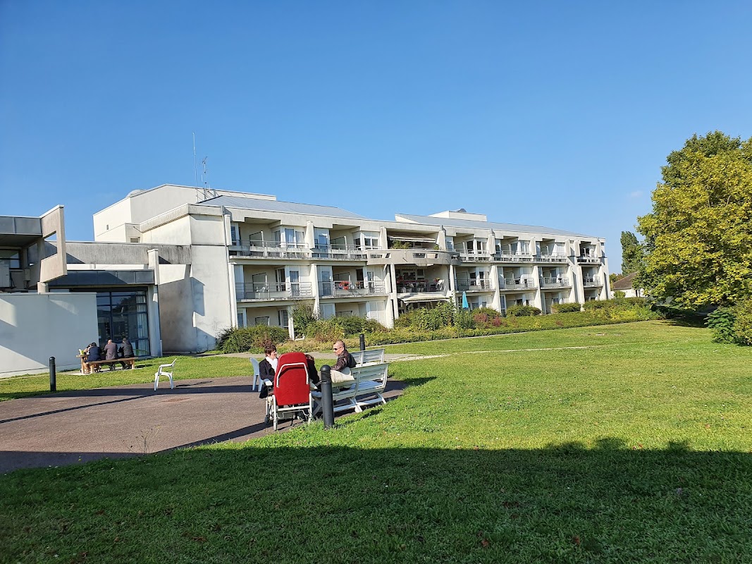 Photo de EHPAD Domaine de Nazareth - Centre hospitalier de Troyes, EHPAD à PONT STE MARIE
